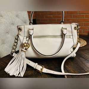 MICHAEL KORS Cream and Gold Satchel with Tassels🤩